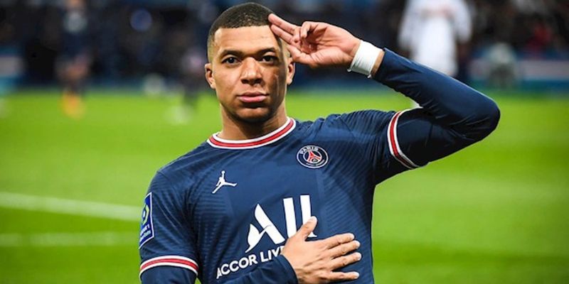 CF Là Vị Trí Nào Trên Sân F8BET? Vai Trò Và Huyền Thoại Bóng Đá - PLAYVANTA96.WORK